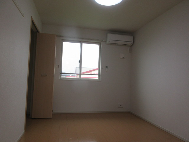 居室 写真14