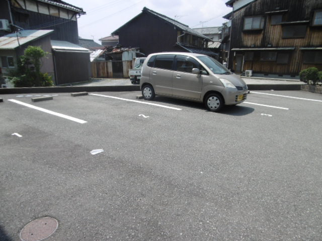 駐車場 写真13