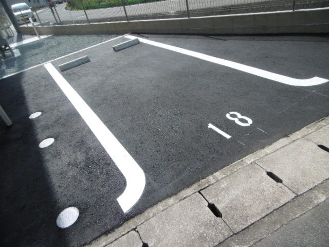 駐車場 写真18