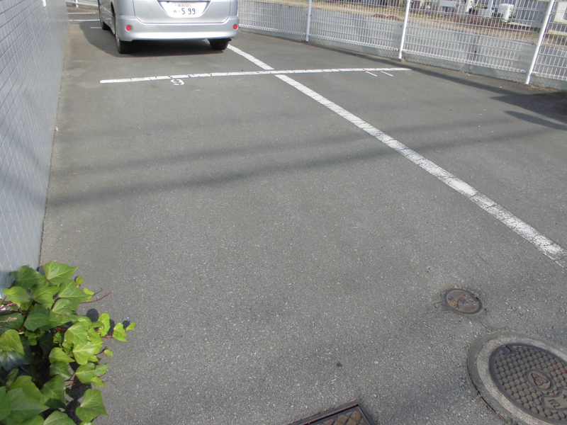 駐車場 写真13