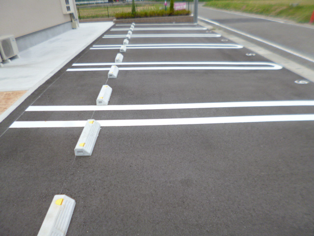 駐車場 写真13