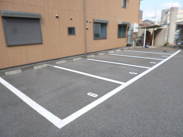 駐車場 写真13