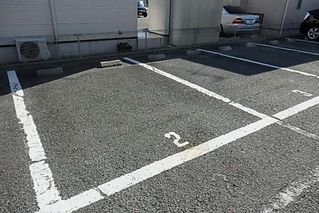 駐車場 写真13