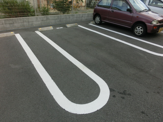 駐車場 写真13