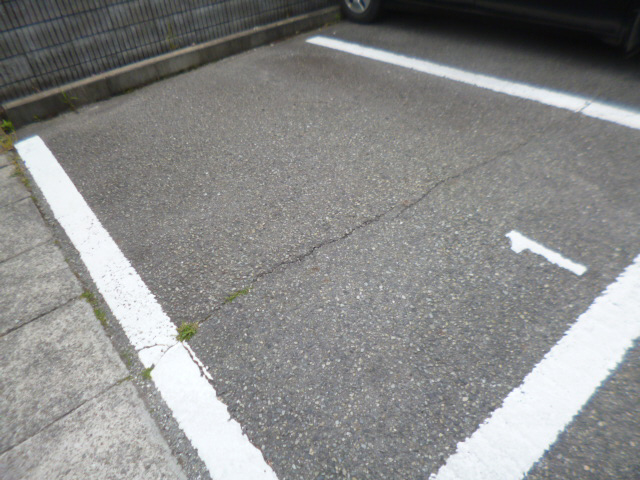 駐車場 写真13