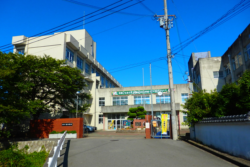東中学校まで963m (徒歩13分) 写真22