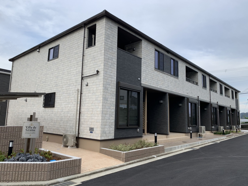 ヴィラドゥグレーヌ梅ケ谷　B棟