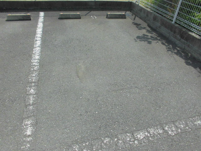 駐車場 写真10