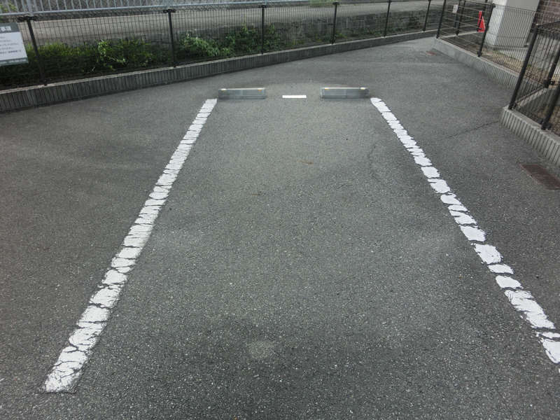 駐車場 写真12