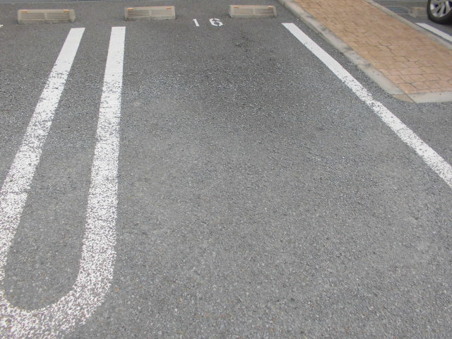 駐車場 写真10