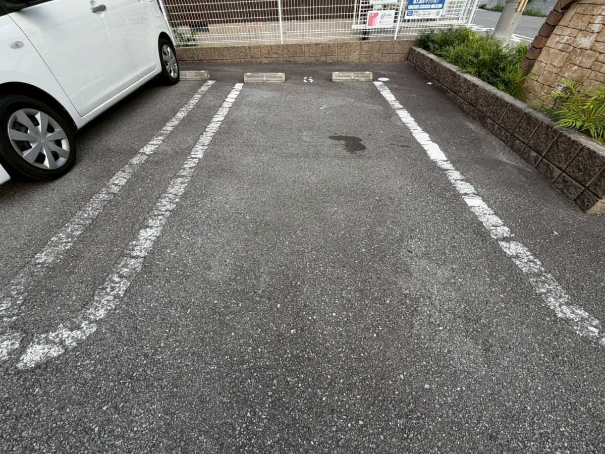 駐車場 写真10