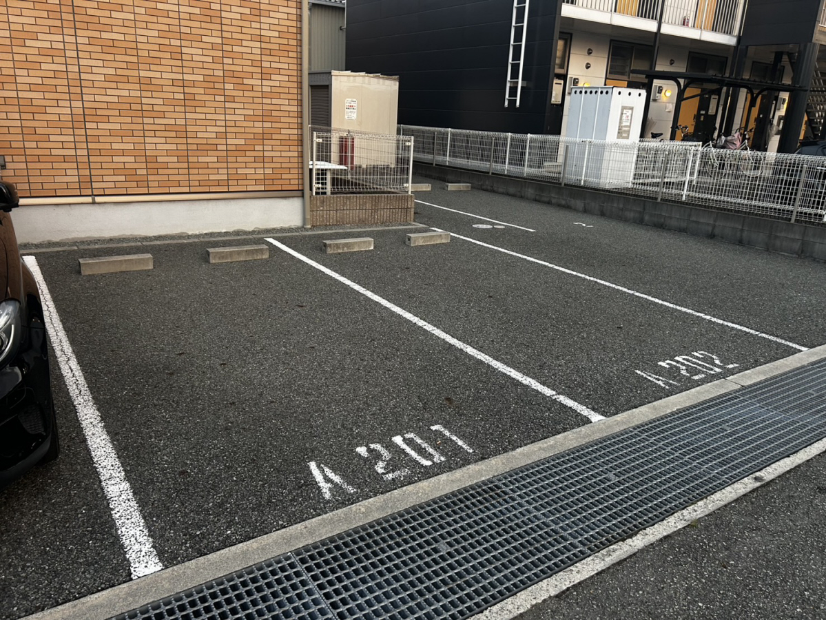 駐車場 写真10