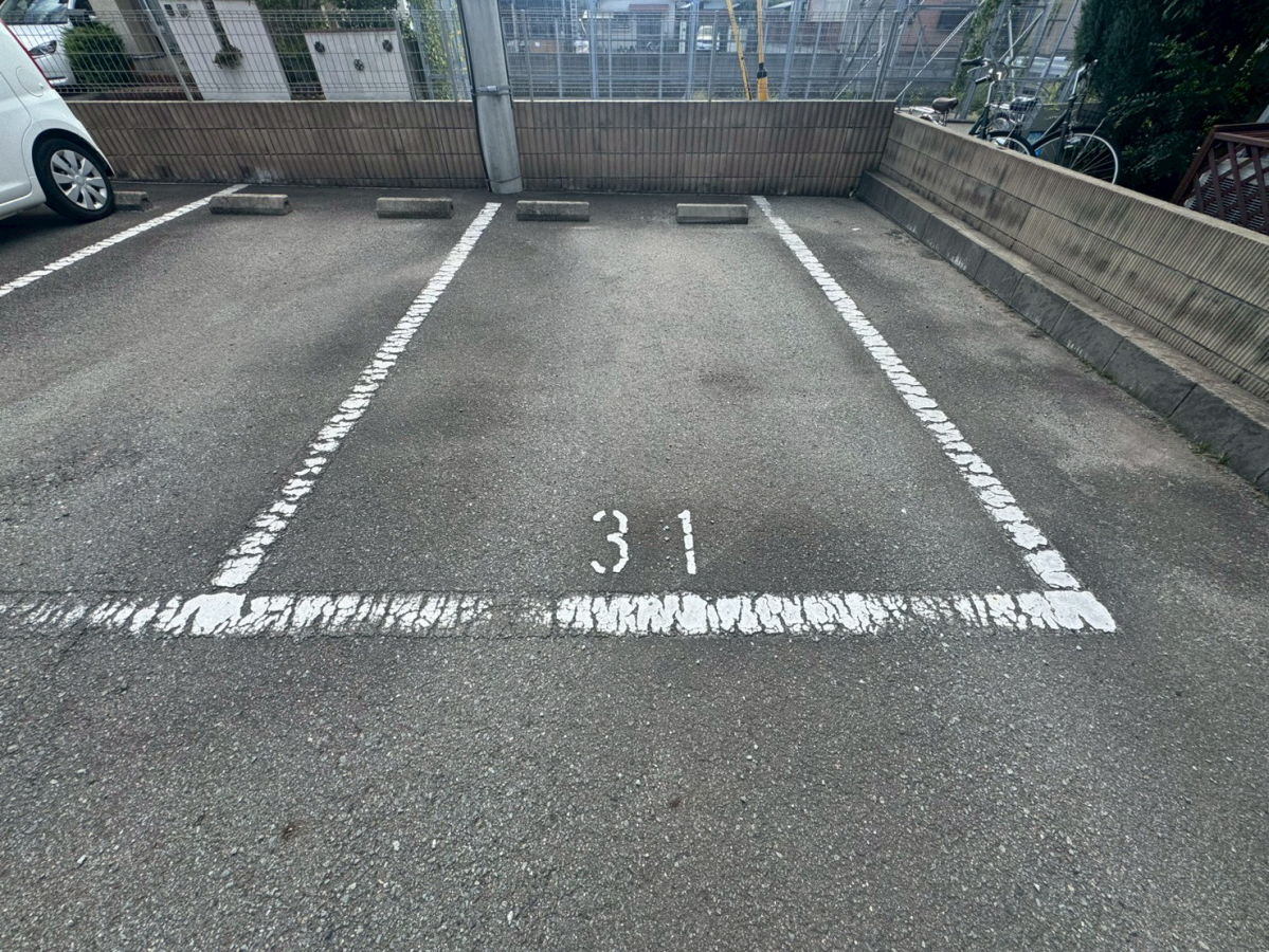 駐車場 写真10