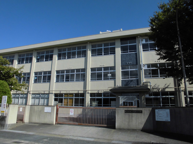 鳩里小学校まで689m (徒歩9分) 写真21