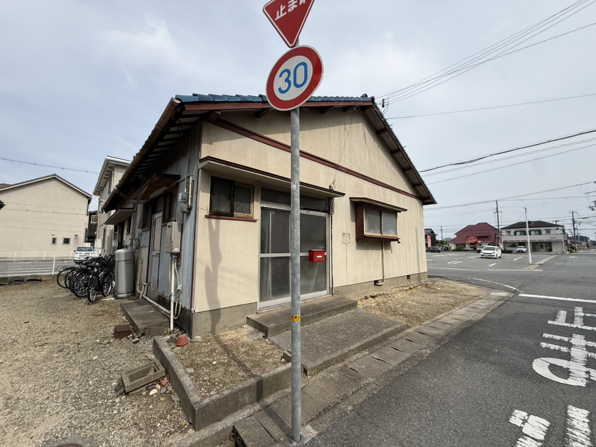 高田浩彰邸貸家