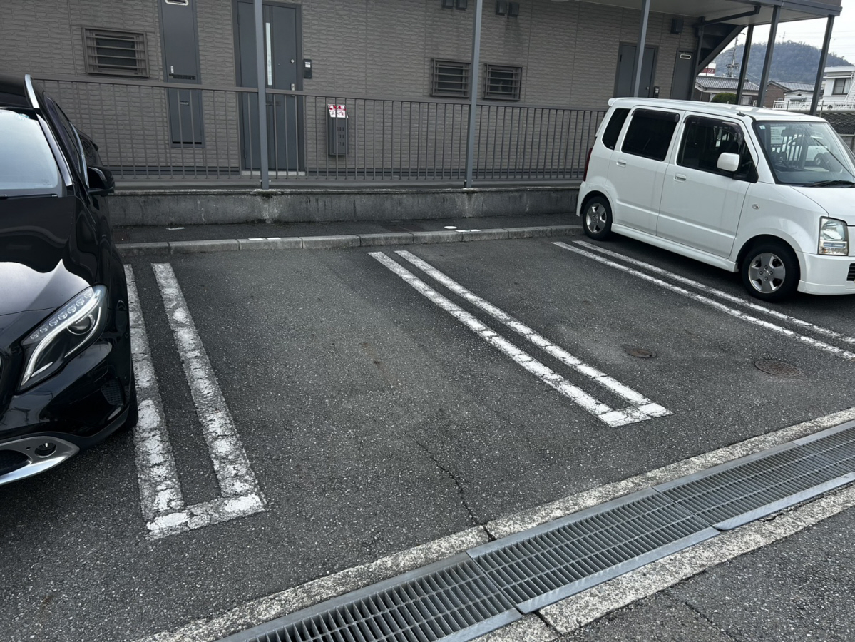 駐車場 写真10