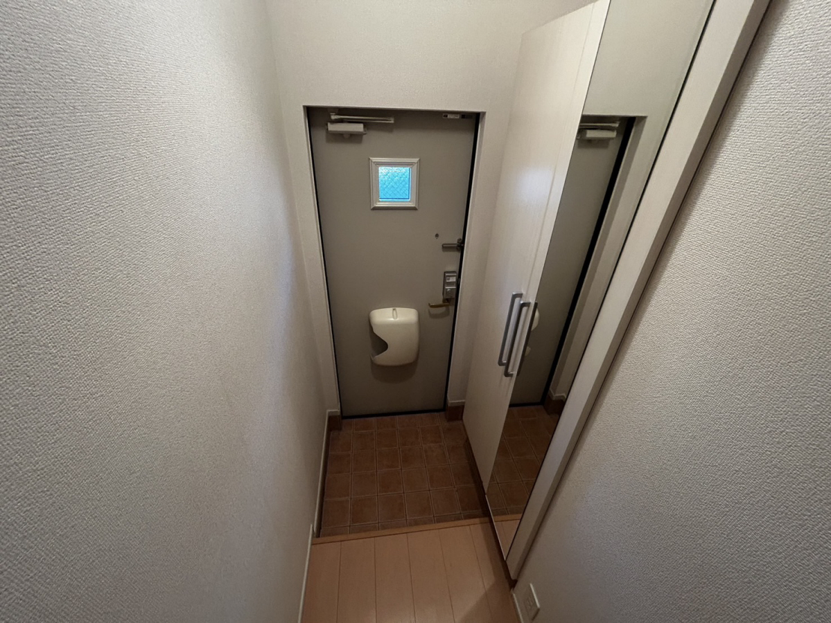 玄関 写真7