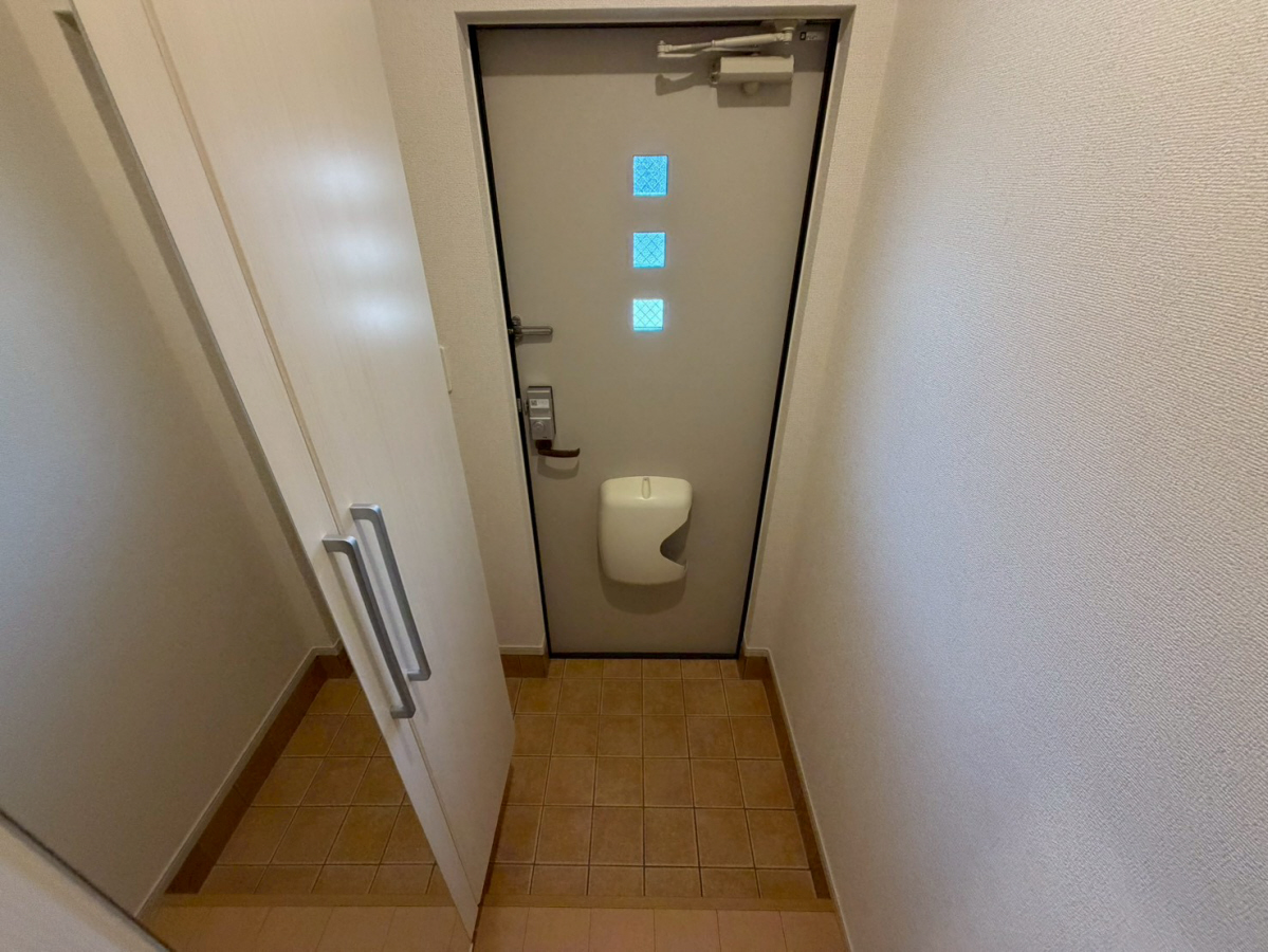 玄関 写真7