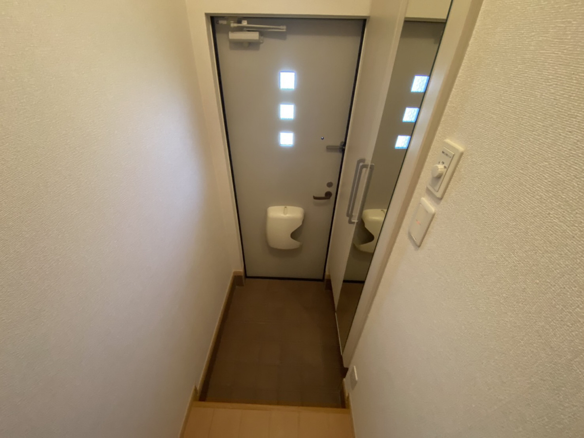玄関 写真7