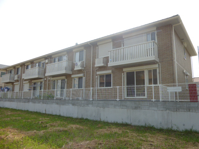 メゾンウイング