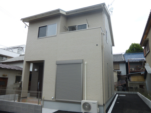 伊伝居戸建