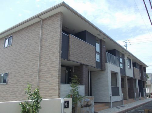 インプレス・ヴィラ