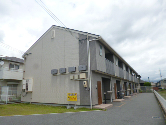 Yファミール