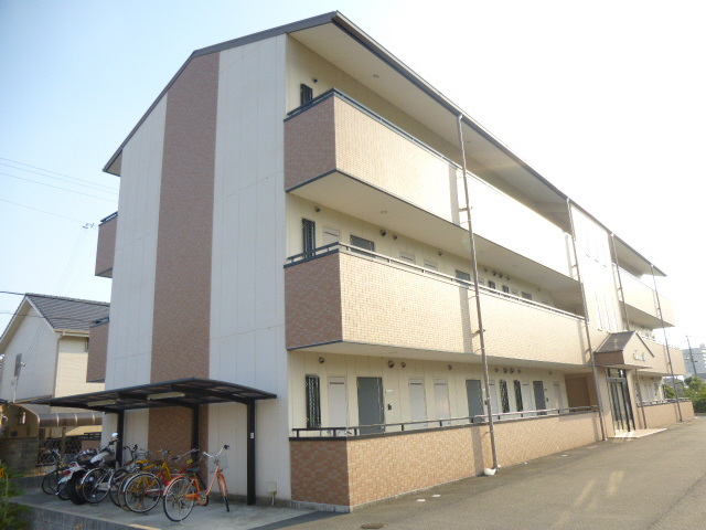 シャルマンプレイス