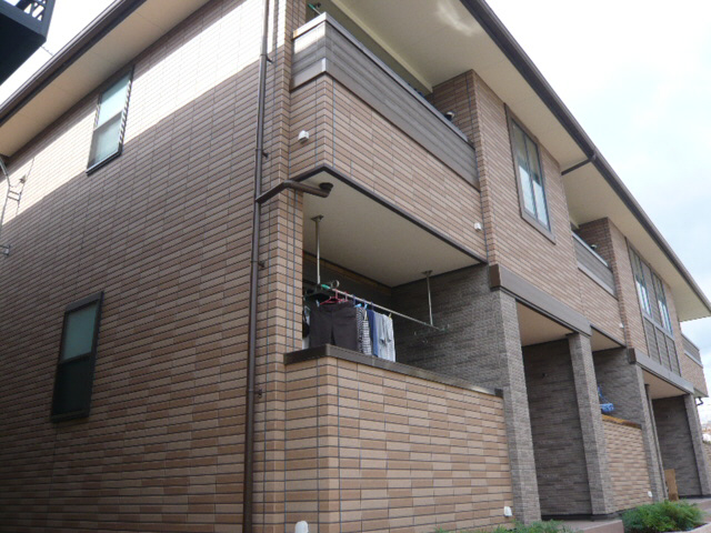 フェリア糸井 F