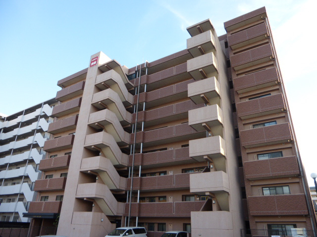 物件番号:1126228068 飾磨駅近くの設備充実マンションです なんとリビング20帖 書斎付き!!